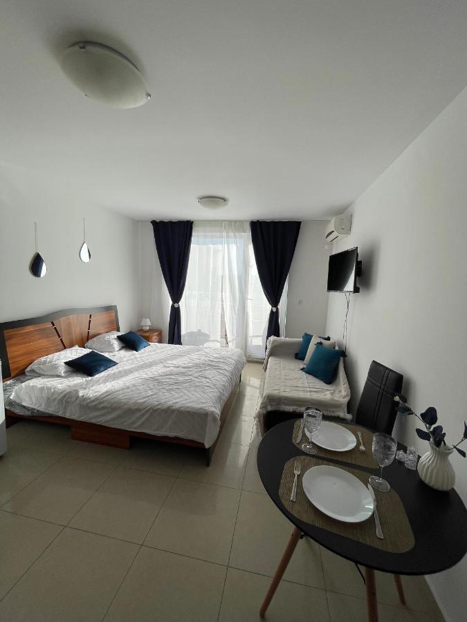 Admiral Plaza Aparthotel Sunny Beach Ngoại thất bức ảnh